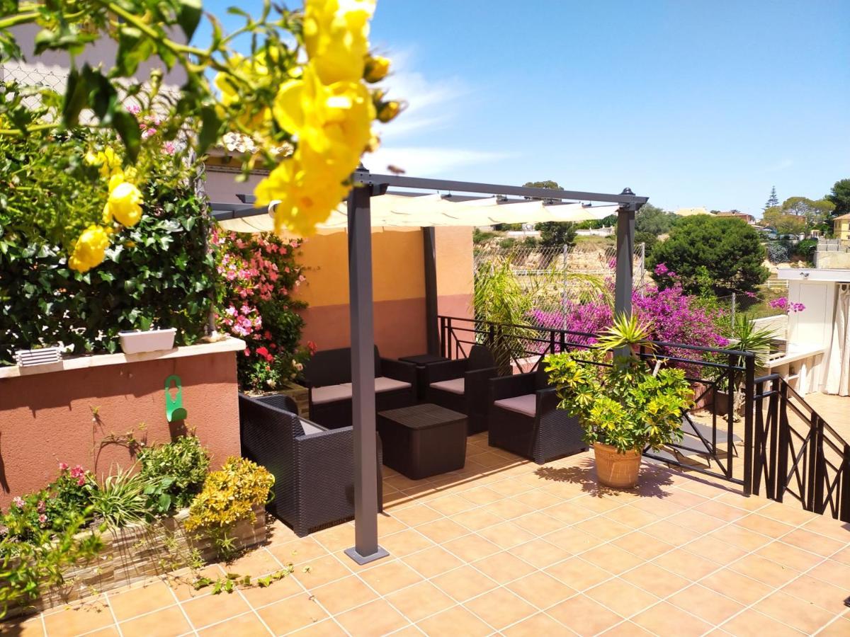 3 Bdr House Near La Zenia Private Lounge Terraces, Fire Places, Bbq, Kitchen, Parking Orihuela Exteriér fotografie