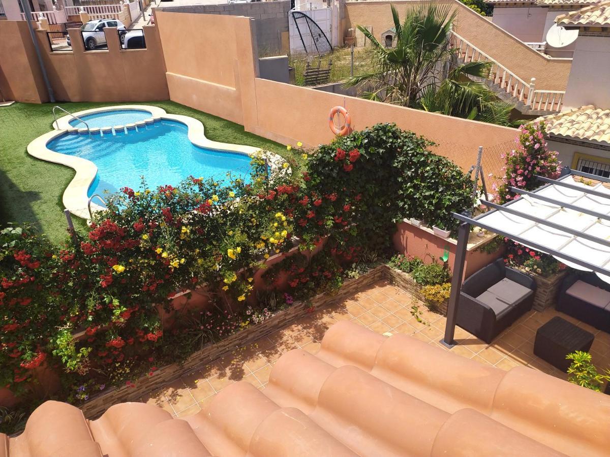 3 Bdr House Near La Zenia Private Lounge Terraces, Fire Places, Bbq, Kitchen, Parking Orihuela Exteriér fotografie
